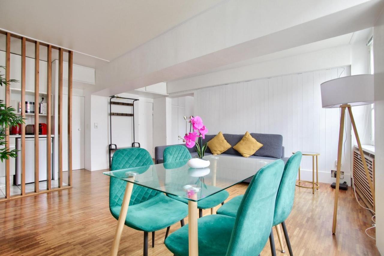 Luxurious 3 Bedrooms Le Marais Beauregard Free Netflix Parijs Buitenkant foto